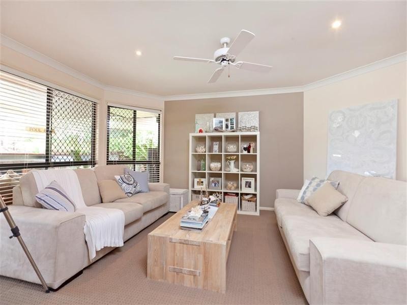 111 Hilliards Park Drive, Wellington Point QLD 4160