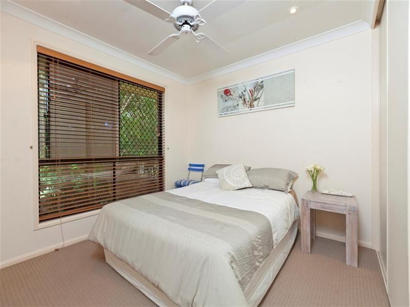 111 Hilliards Park Drive, Wellington Point QLD 4160