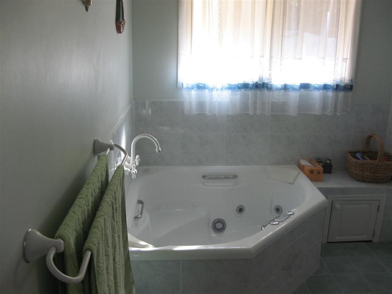 Macleay Island QLD 4184