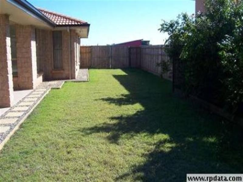 35 Lynch Crescent, Birkdale QLD 4159