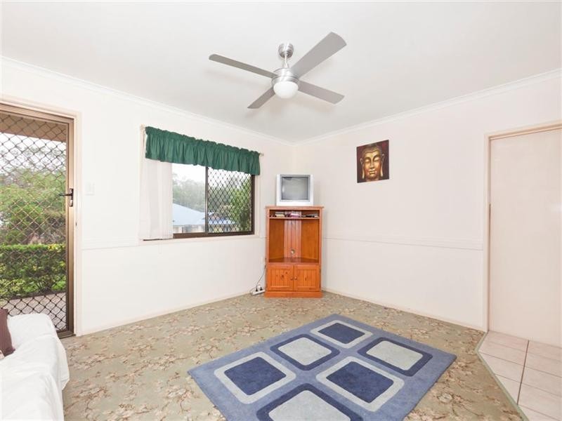 35 Lawn Terrace, Capalaba QLD 4157