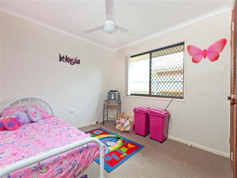 35 Lawn Terrace, Capalaba QLD 4157