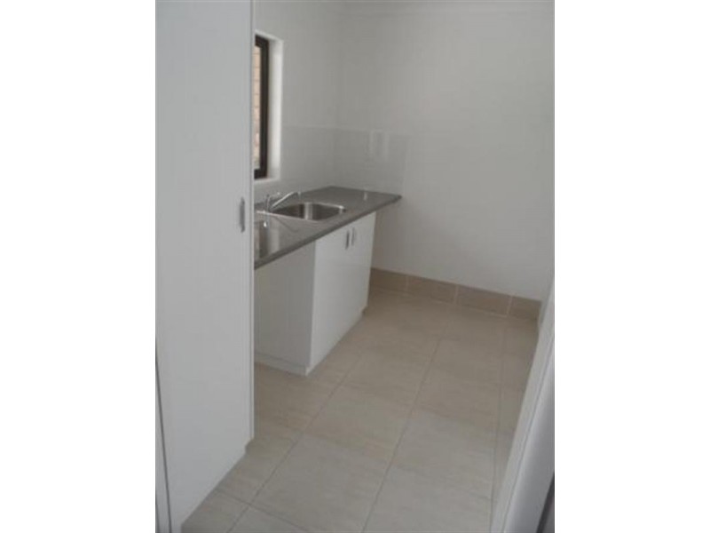 60 Spoonbill Street, Birkdale QLD 4159