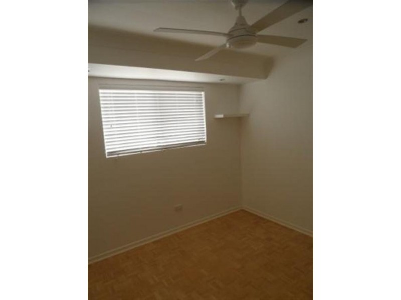 60 Spoonbill Street, Birkdale QLD 4159