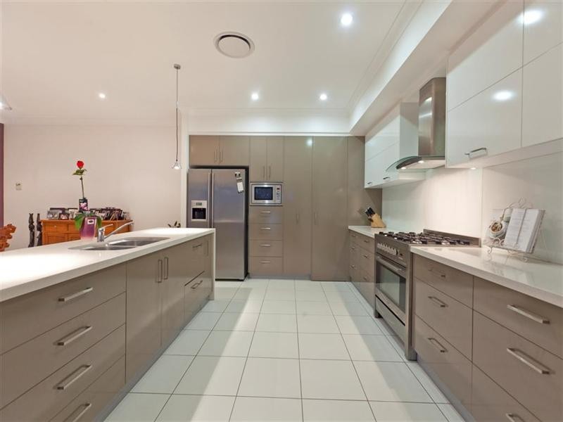 3 The Grove, Thornlands QLD 4164