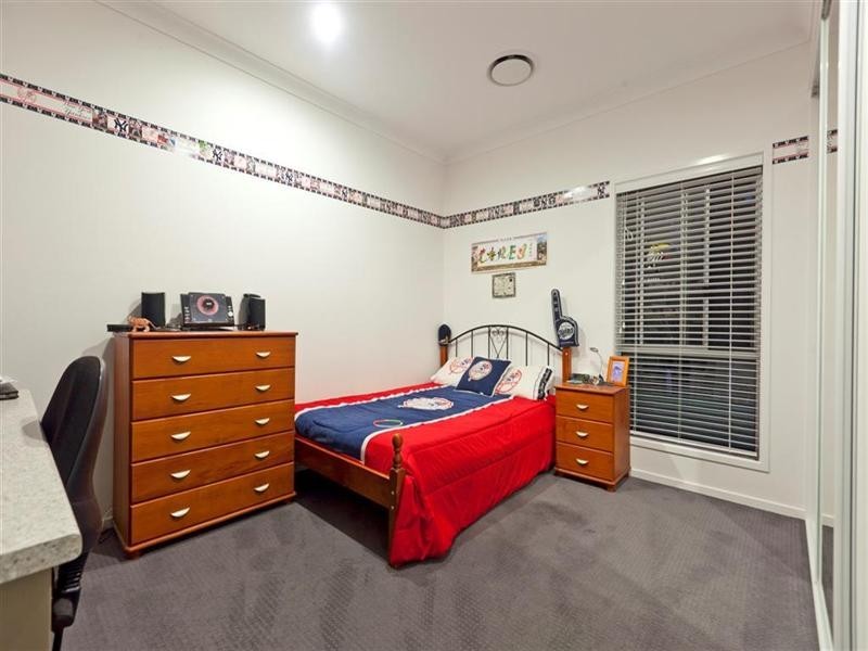 3 The Grove, Thornlands QLD 4164