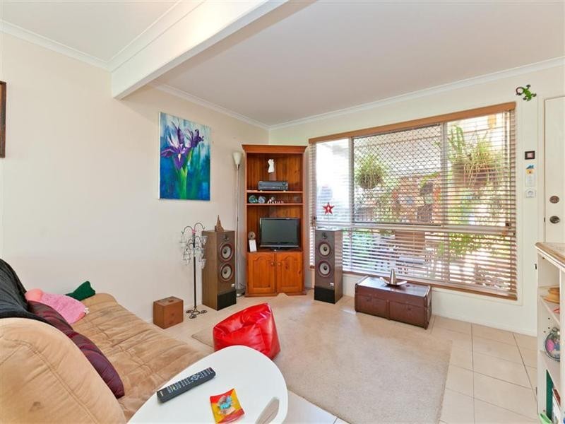 2/64 Abelia Street, Alexandra Hills QLD 4161