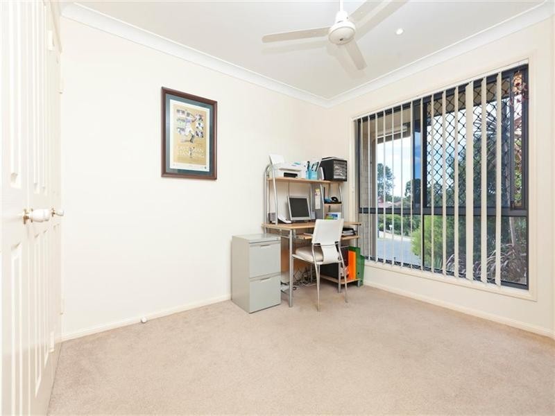 14 Scampi Place, Redland Bay QLD 4165