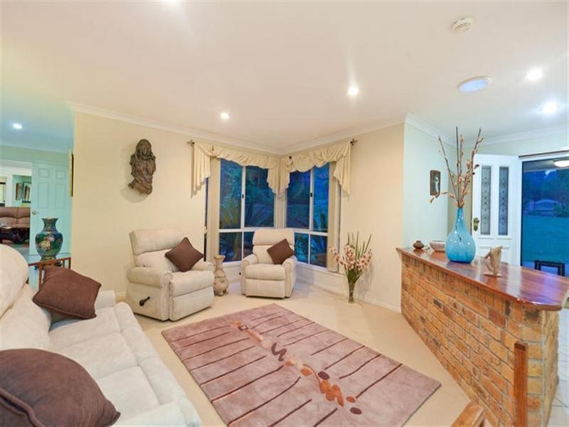 16 Mahogany Street, Capalaba QLD 4157