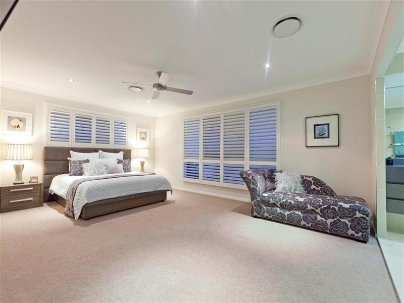 2 Evelyn Court, Wellington Point QLD 4160