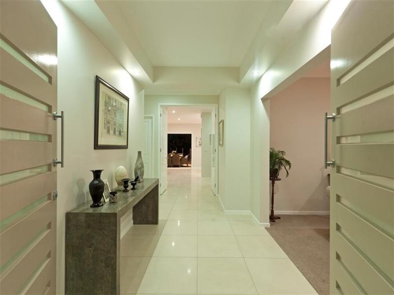 2 Evelyn Court, Wellington Point QLD 4160