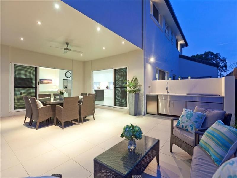 2 Evelyn Court, Wellington Point QLD 4160