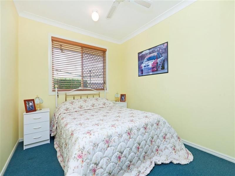 12 Lemongrove Road, Birkdale QLD 4159