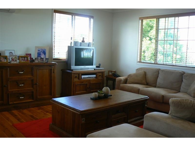 17 Christina Street, Wellington Point QLD 4160