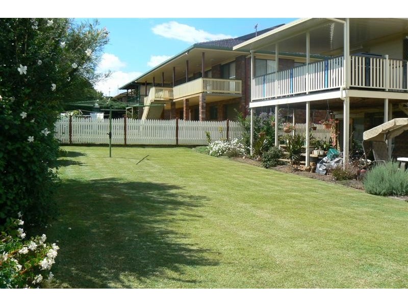 17 Christina Street, Wellington Point QLD 4160