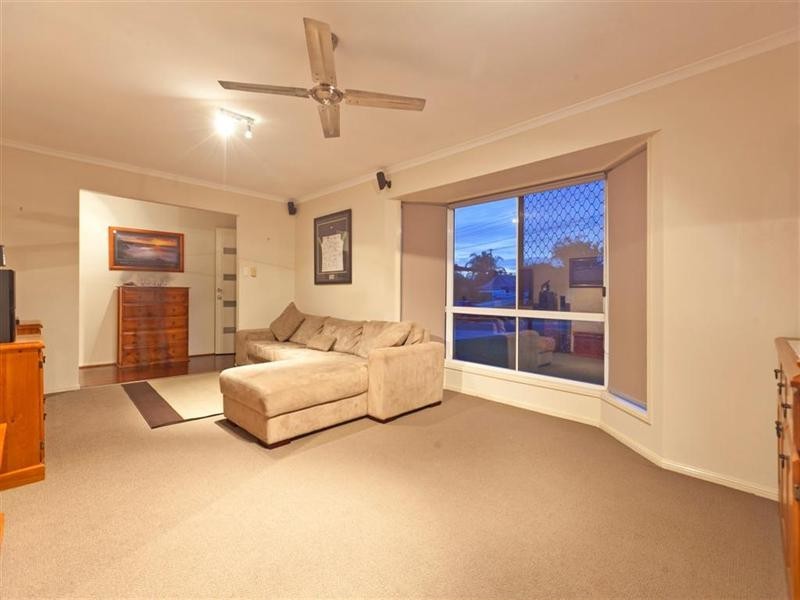 2 Vista Court, Capalaba QLD 4157