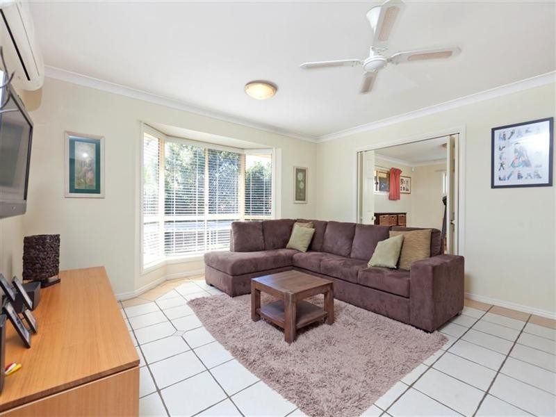 4 Allamanda Place, Ormiston QLD 4160