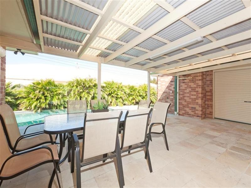 4 Allamanda Place, Ormiston QLD 4160