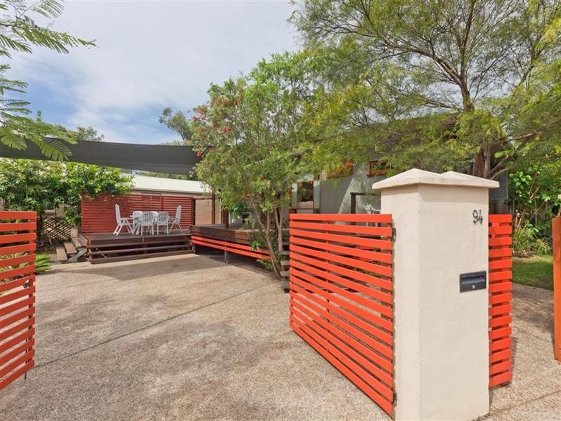 94 Queens Esplanade, Thorneside QLD 4158