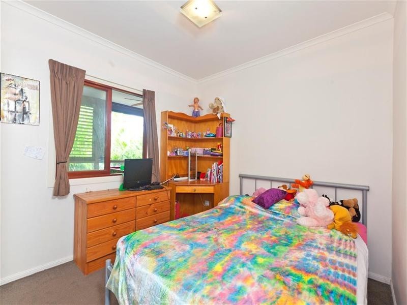 94 Queens Esplanade, Thorneside QLD 4158