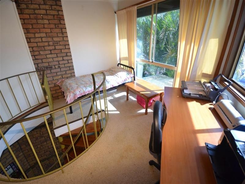 3 Voyagers Court, Raby Bay QLD 4163