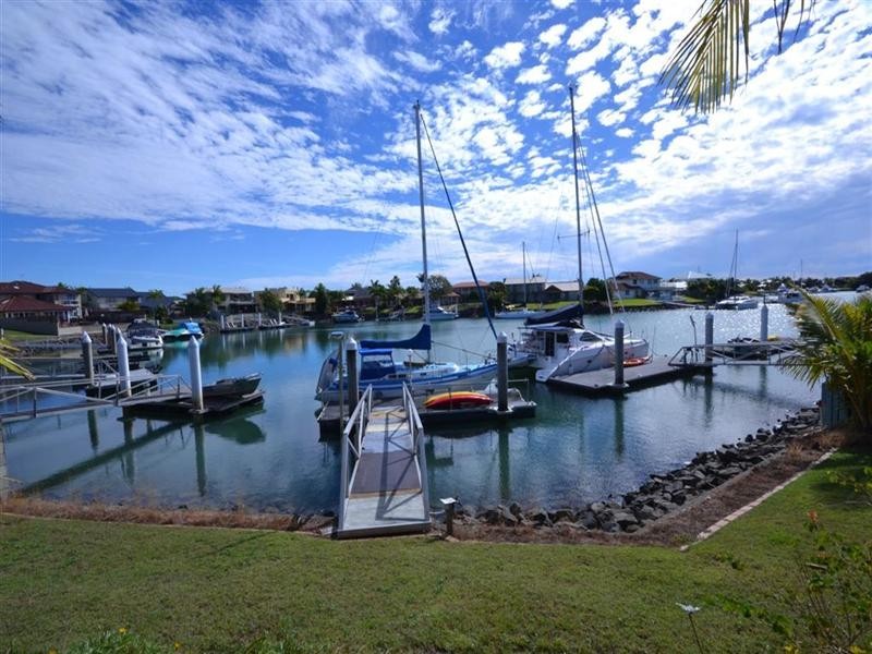 3 Voyagers Court, Raby Bay QLD 4163