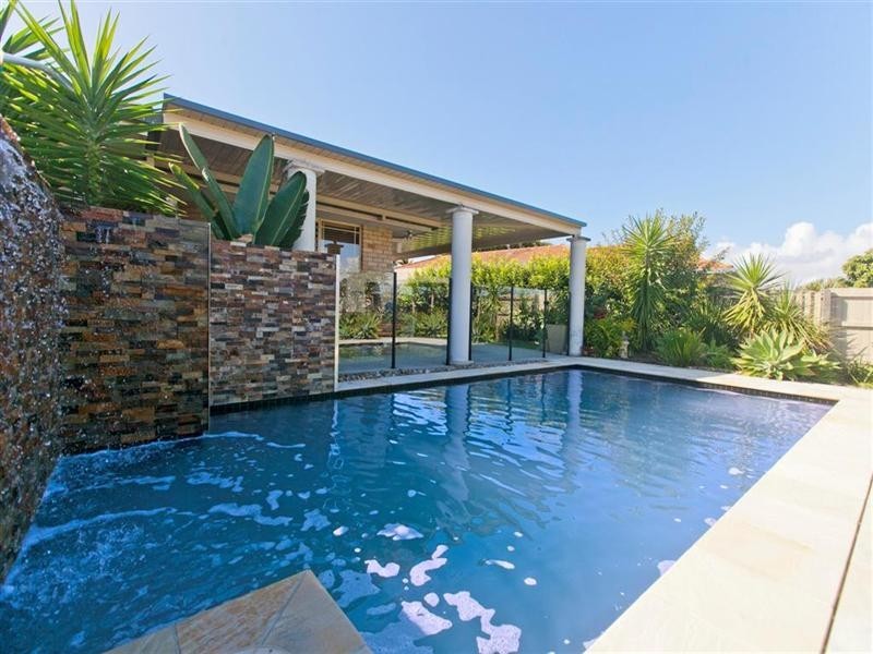 32 Margery Street, Thornlands QLD 4164