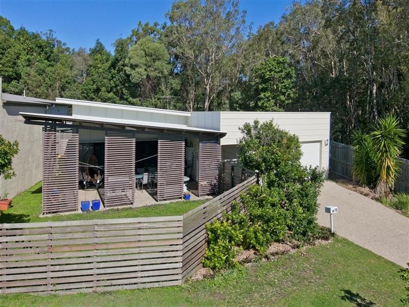 11 Serene Place, Birkdale QLD 4159