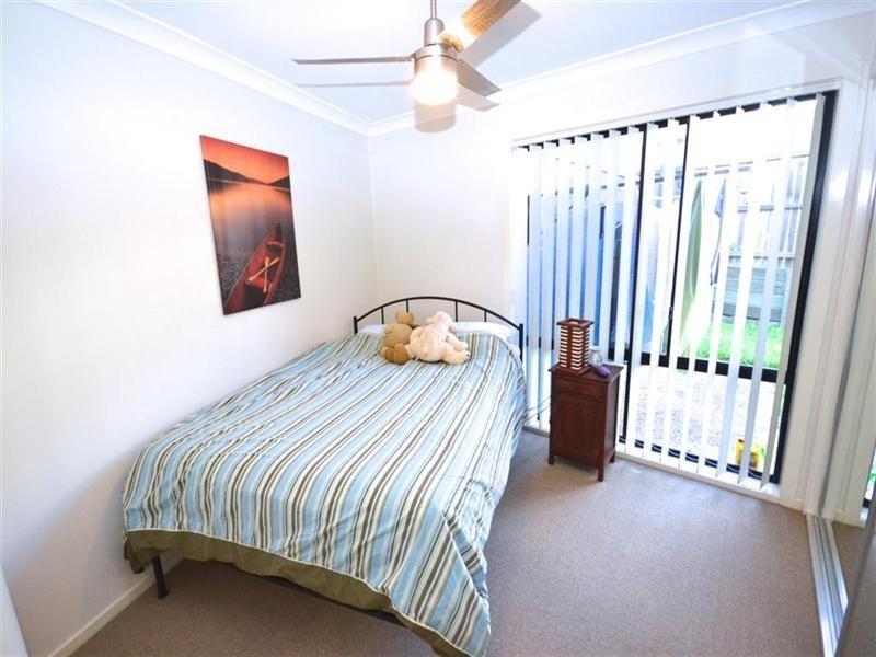 11 Serene Place, Birkdale QLD 4159