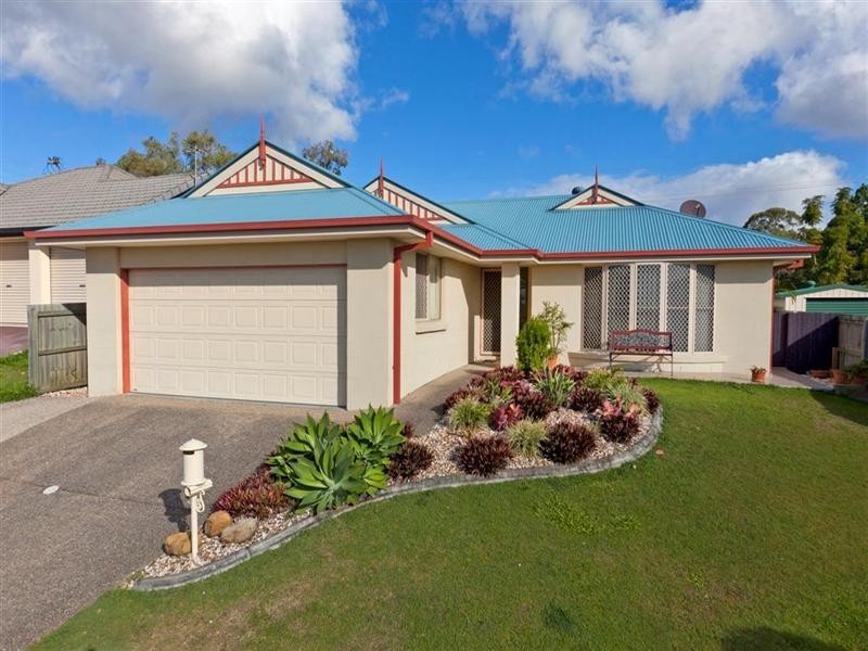 15 Manor Crescent, Wakerley QLD 4154