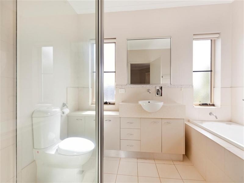 55/10-14 Esperance Court, Raby Bay QLD 4163