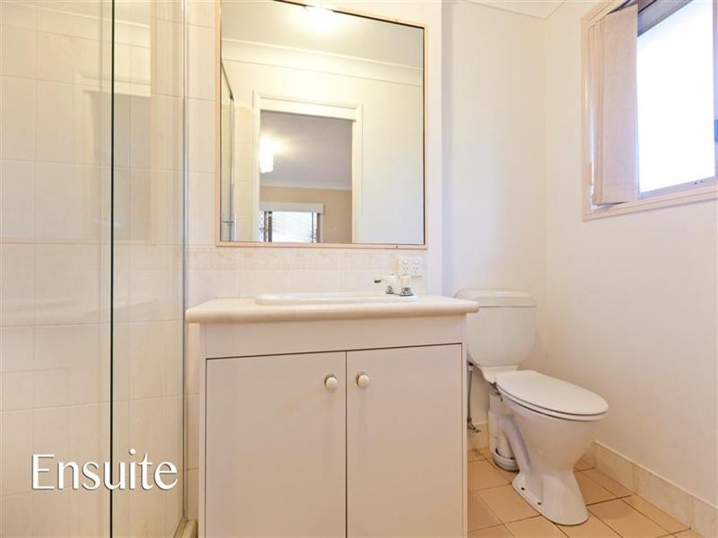 70 Marlborough Road, Wellington Point QLD 4160