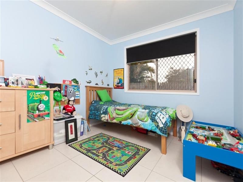 70 Marlborough Road, Wellington Point QLD 4160