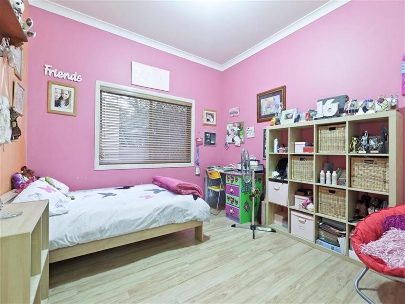 18 Elton Crescent, Capalaba QLD 4157