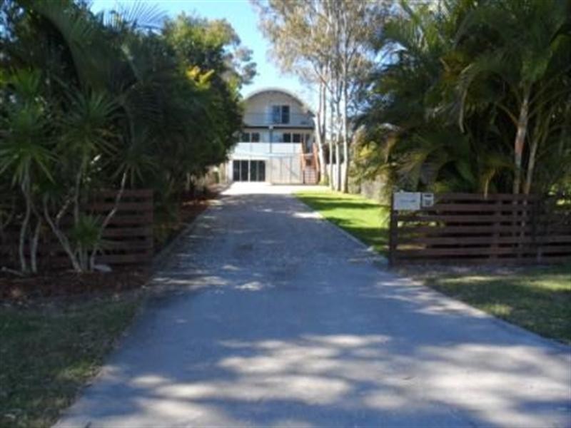 68 QUEENS Esplanade, Thorneside QLD 4158