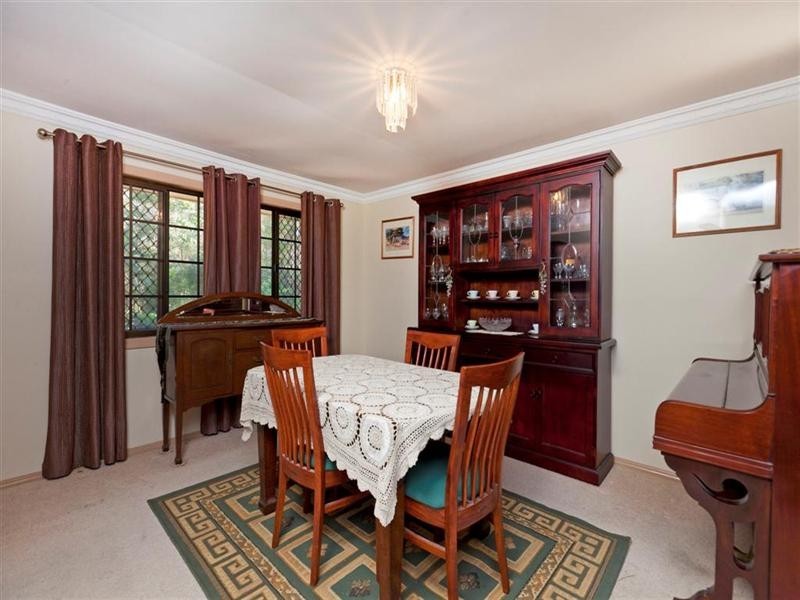 563 Redland Bay Road, Capalaba QLD 4157