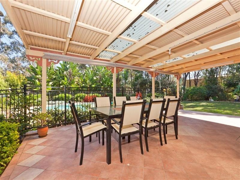 563 Redland Bay Road, Capalaba QLD 4157