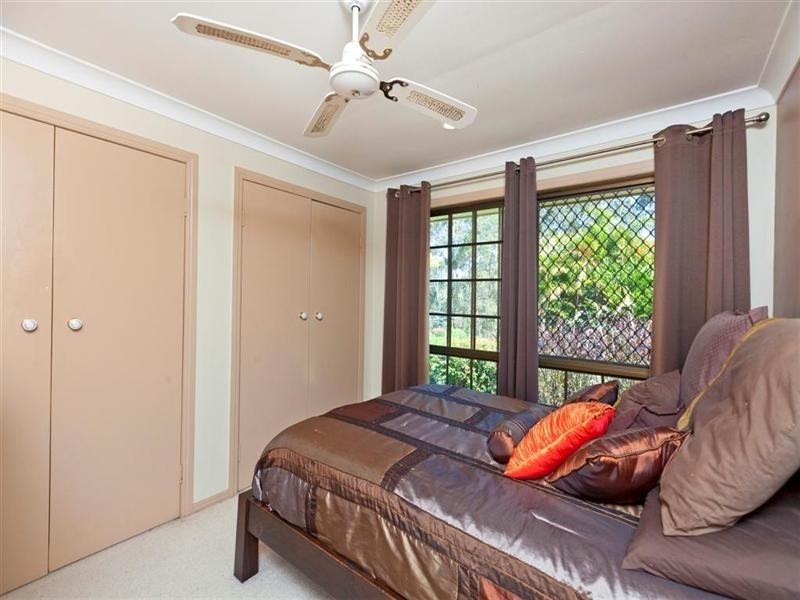 563 Redland Bay Road, Capalaba QLD 4157