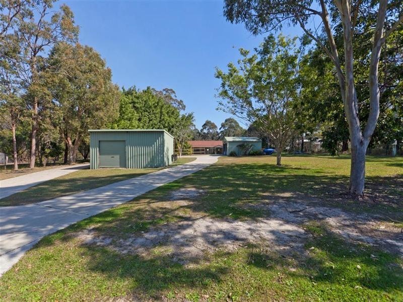 563 Redland Bay Road, Capalaba QLD 4157