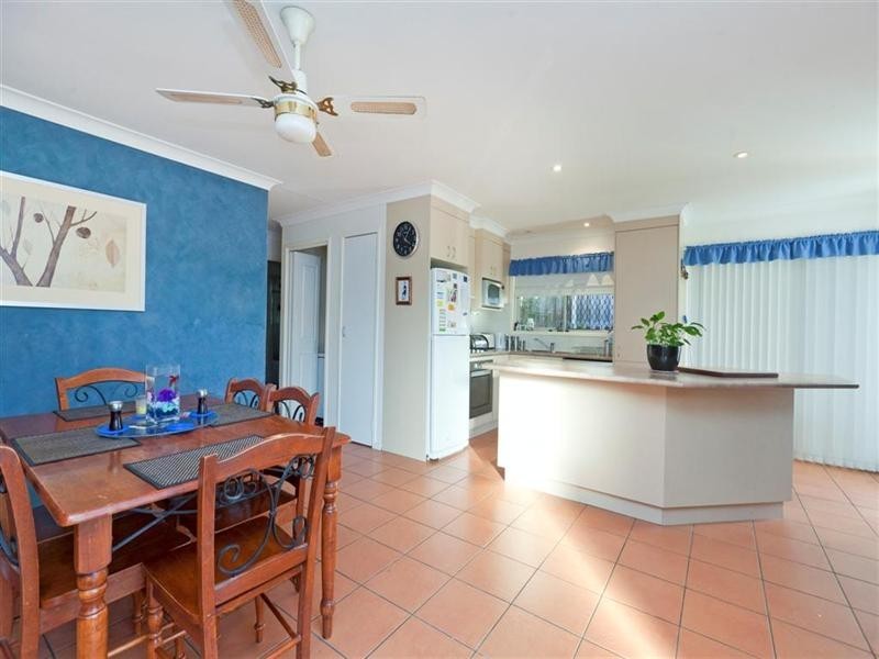 10 Mayfair Street, Alexandra Hills QLD 4161