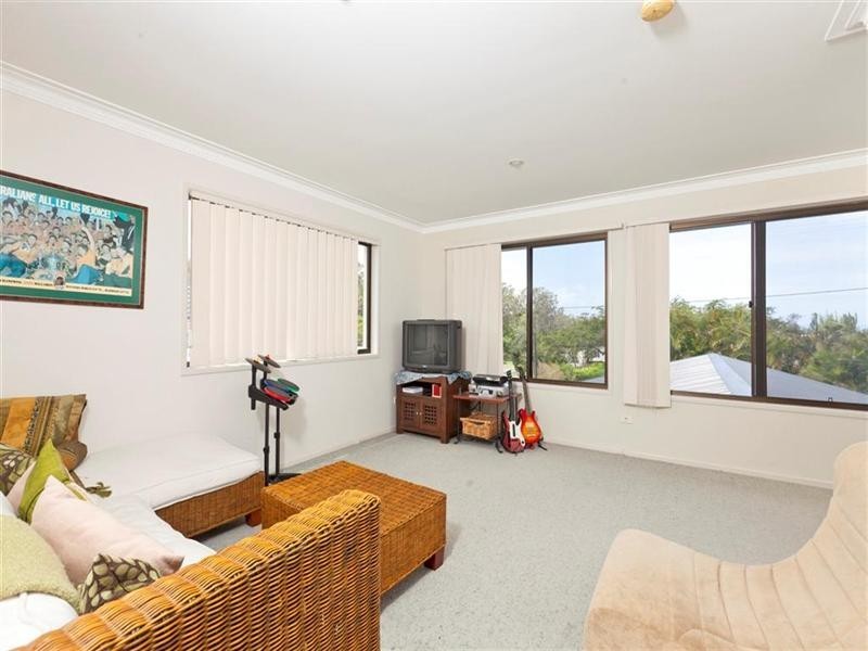 1 Oak Street, Ormiston QLD 4160