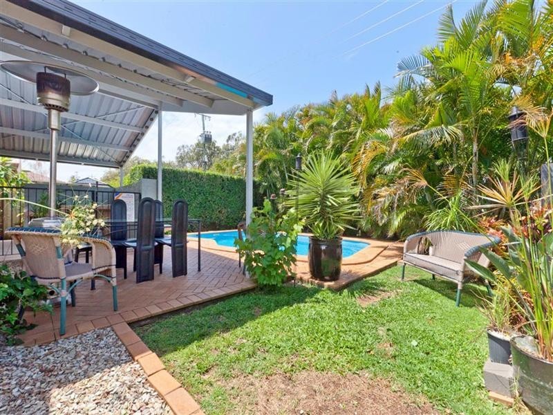 1 Oak Street, Ormiston QLD 4160