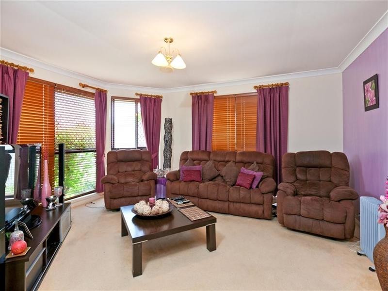 9 Farnham Street, Wellington Point QLD 4160