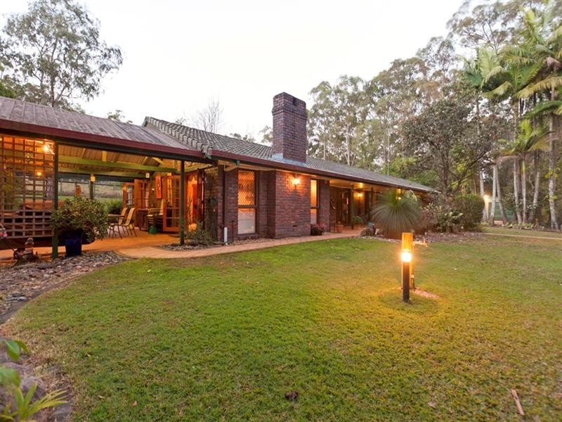 50 Prout Road, Mackenzie QLD 4156