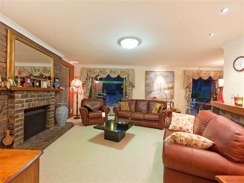 50 Prout Road, Mackenzie QLD 4156