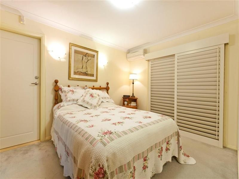 50 Prout Road, Mackenzie QLD 4156