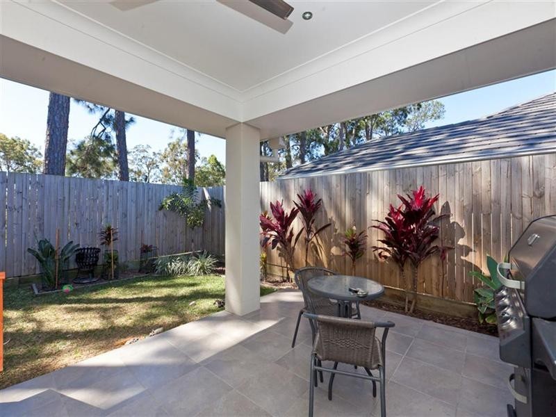 49 Worchester Crescent, Wakerley QLD 4154