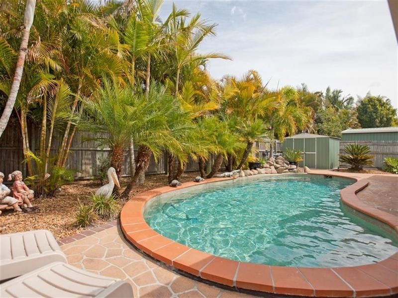 73 Collingwood Road, Birkdale QLD 4159