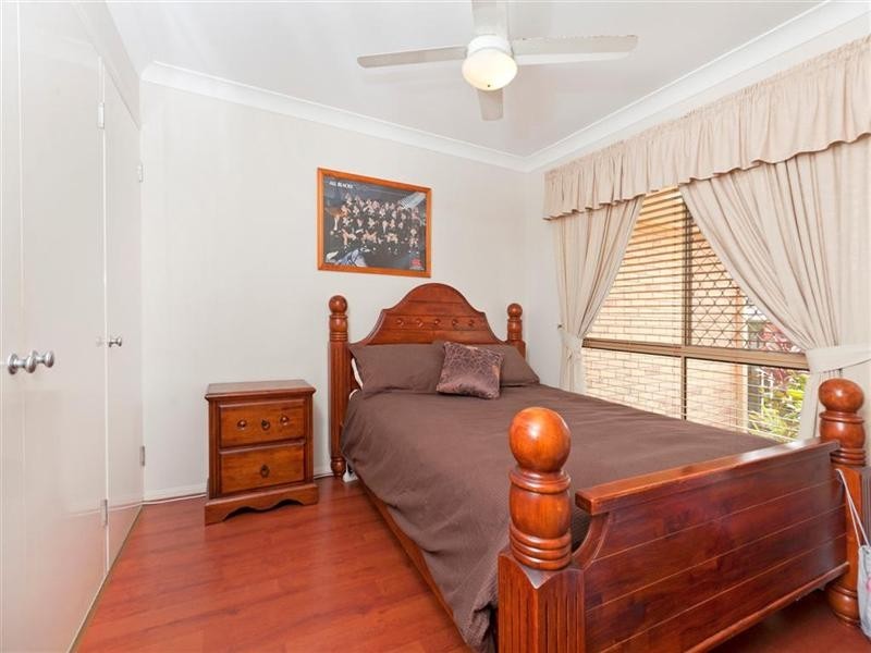 73 Collingwood Road, Birkdale QLD 4159