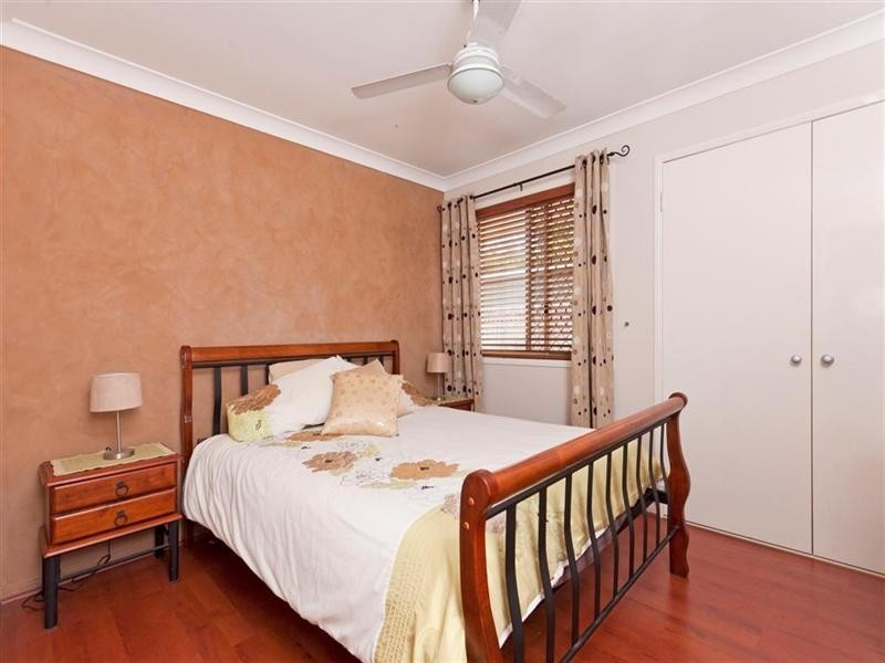 73 Collingwood Road, Birkdale QLD 4159